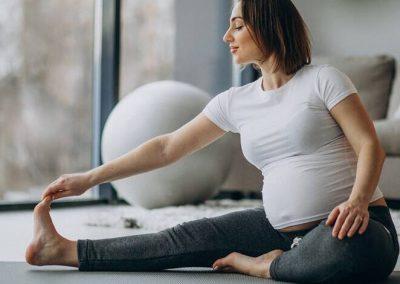 Las mejores rutinas de ejercicio para embarazadas y qué evitar